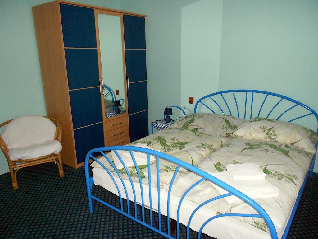 Penzion Paradise Οστράβα Εξωτερικό φωτογραφία